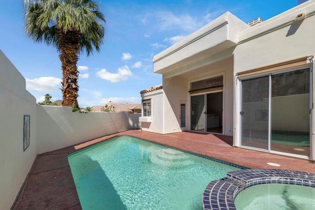 77405 Calle Sonora, La Quinta, CA 92253