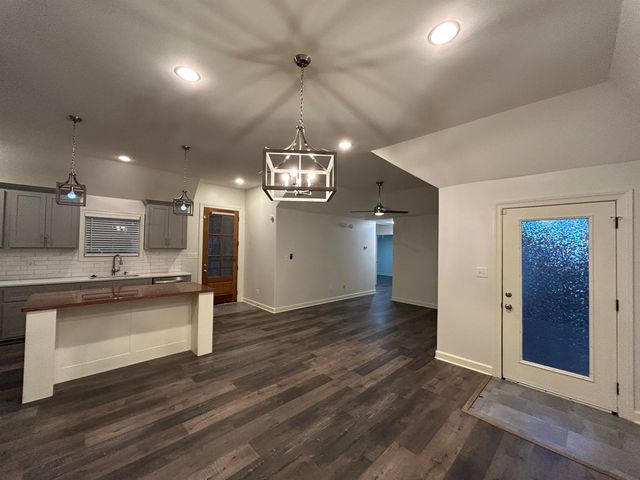 4837 VIOLET AVE, Memphis, TN 38122