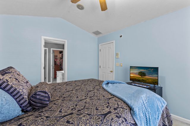 100 River Run Court, Georgetown, KY 40324