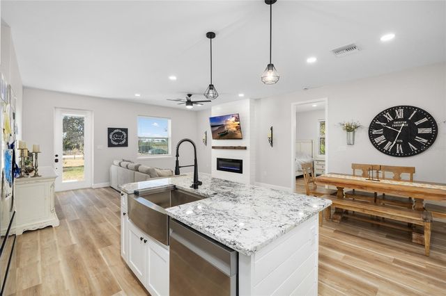 33634 WASHINGTON LOOP ROAD, Punta Gorda, FL 33982