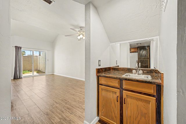 1529 S River Drive, Tempe, AZ 85281