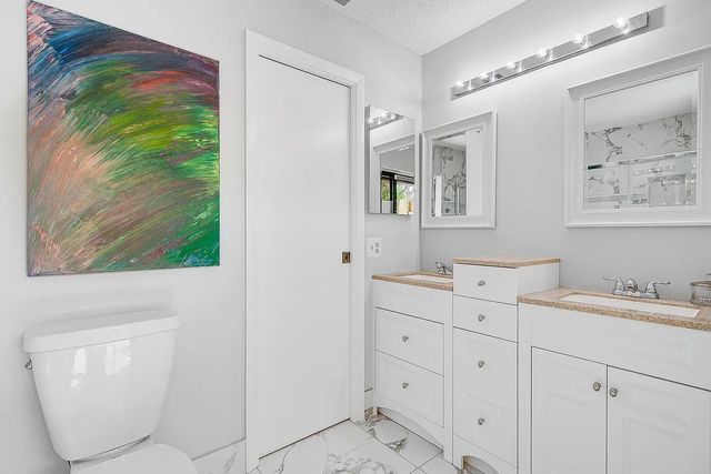 378 SW 28th Avenue, Delray Beach, FL 33445