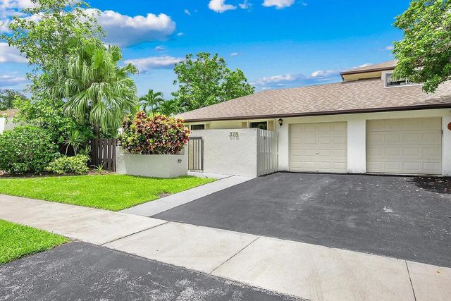 378 SW 28th Avenue, Delray Beach, FL 33445