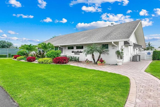 378 SW 28th Avenue, Delray Beach, FL 33445