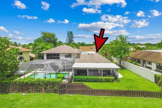 378 SW 28th Avenue, Delray Beach, FL 33445