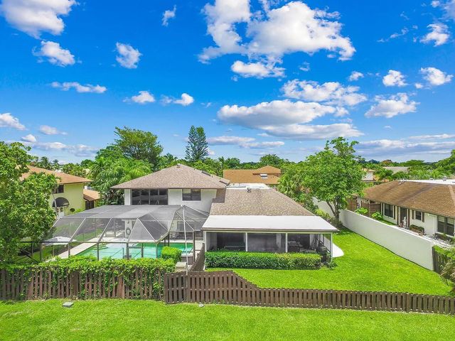 378 SW 28th Avenue, Delray Beach, FL 33445
