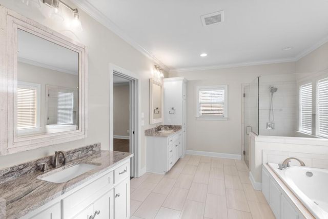 236 Daphne Dr, Dothan, AL 36305