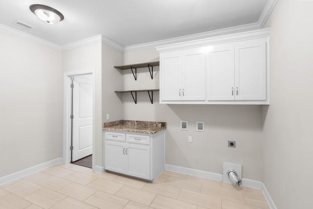 236 Daphne Dr, Dothan, AL 36305
