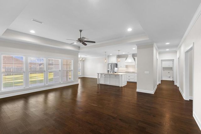 236 Daphne Dr, Dothan, AL 36305