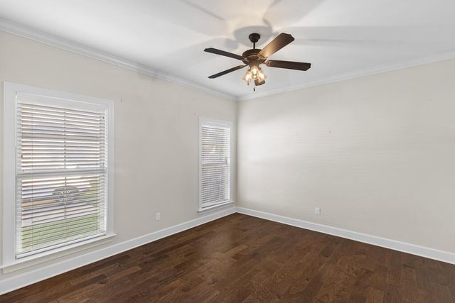 236 Daphne Dr, Dothan, AL 36305