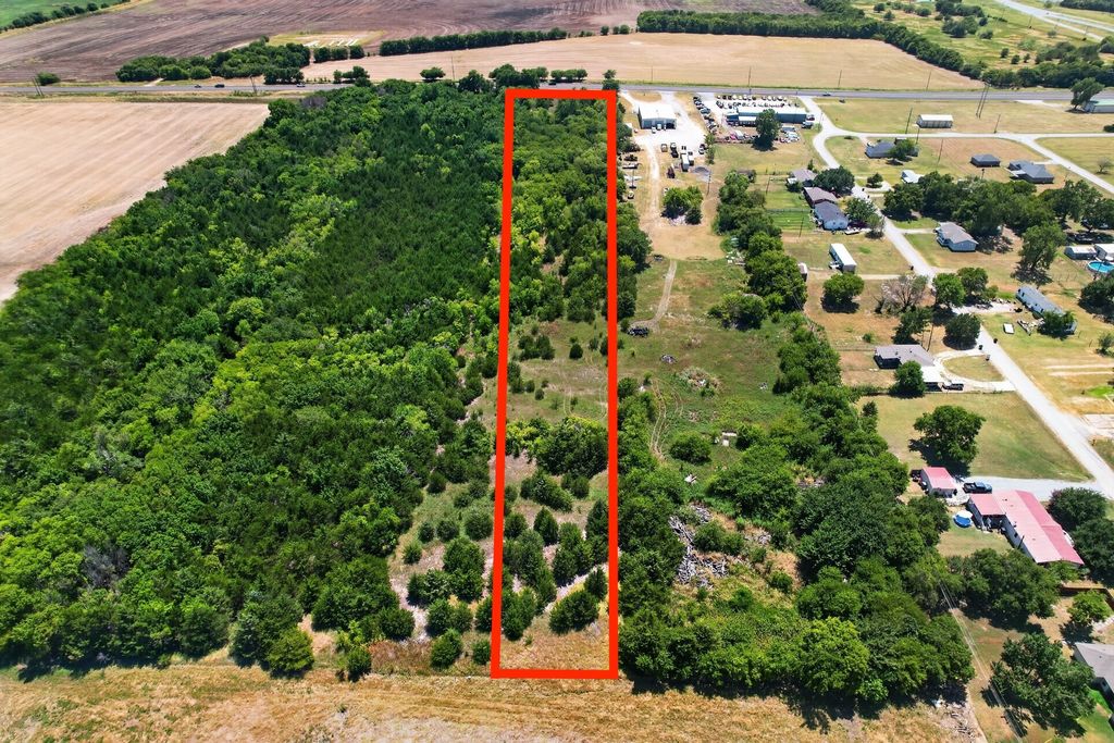 16831 State Highway 56, Southmayd, TX 75092