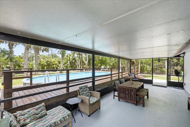 17857 82nd Rd N, Loxahatchee, FL 33470