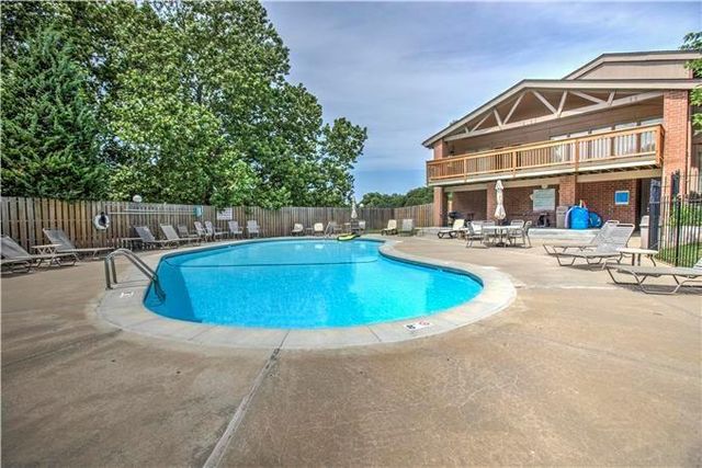 5104 W 62nd Street, Mission, KS 66205