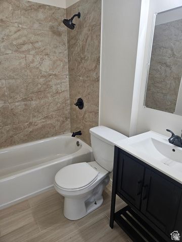 956 E SEGO LILY DR, Sandy, UT 84094