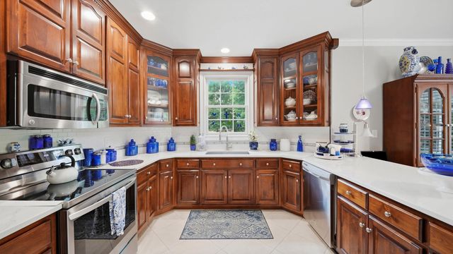 227 English Oaks Drive NE, Cleveland, TN 37323
