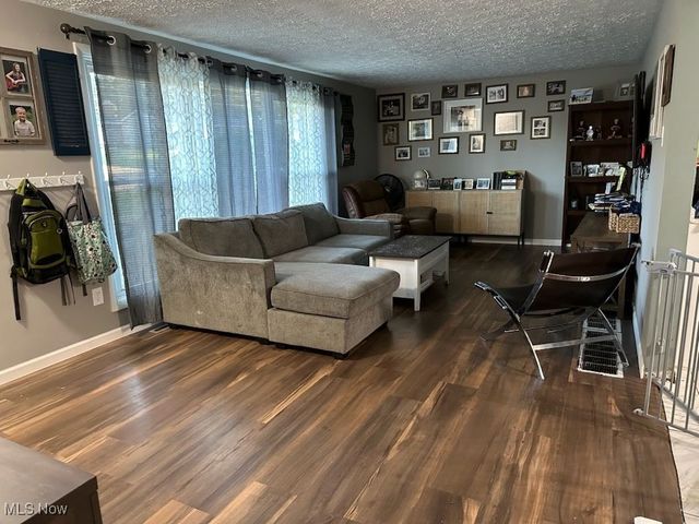 4700 4th Street NW, Canton, OH 44708