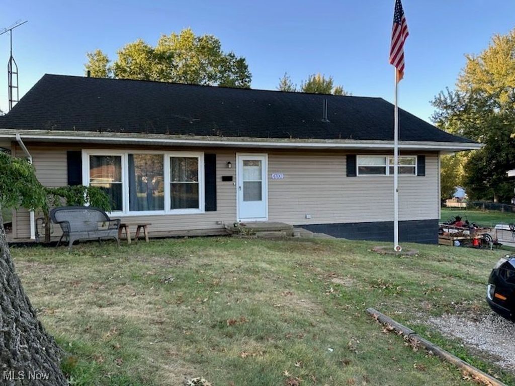 4700 4th Street NW, Canton, OH 44708