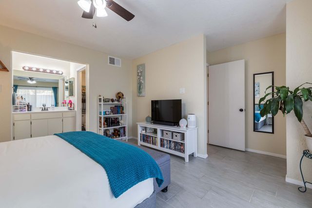 14 Casa Hermosa Drive NE, Albuquerque, NM 87112