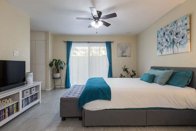 14 Casa Hermosa Drive NE, Albuquerque, NM 87112