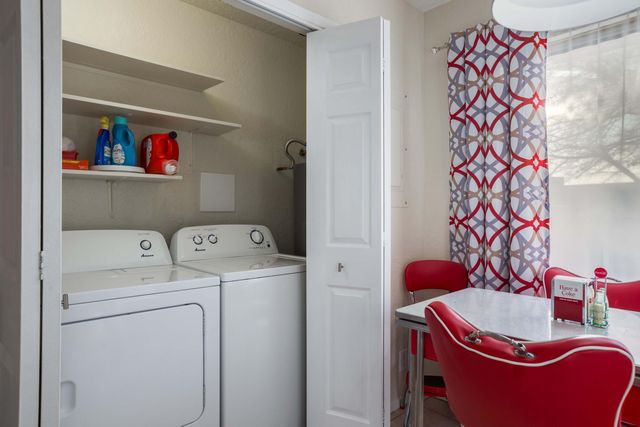 14 Casa Hermosa Drive NE, Albuquerque, NM 87112