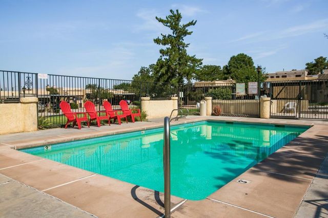 14 Casa Hermosa Drive NE, Albuquerque, NM 87112