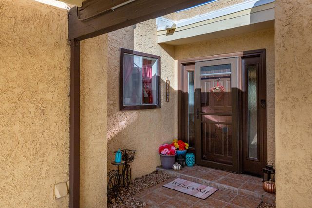 14 Casa Hermosa Drive NE, Albuquerque, NM 87112