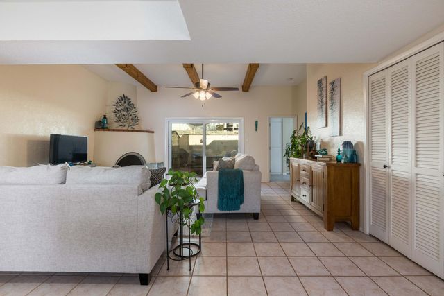 14 Casa Hermosa Drive NE, Albuquerque, NM 87112