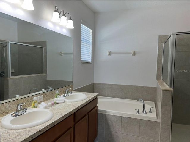 2735 CARRICKTON CIRCLE, Orlando, FL 32824