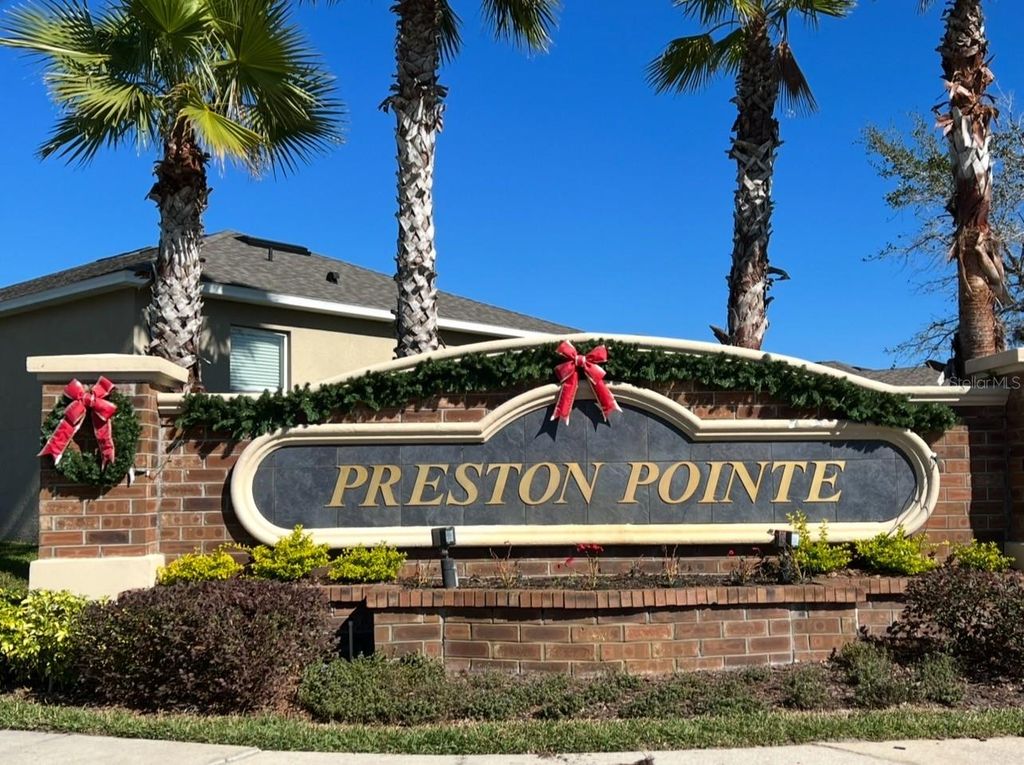 Image 1 of property listing at 2735 CARRICKTON CIRCLE, Orlando, FL 32824