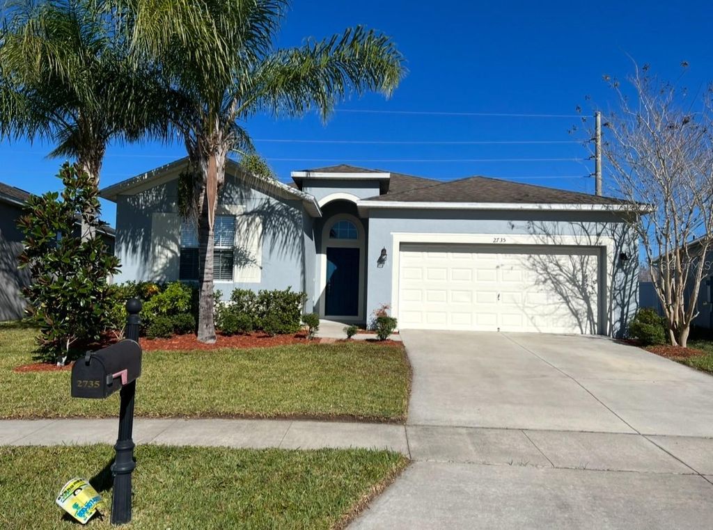 Image 2 of property listing at 2735 CARRICKTON CIRCLE, Orlando, FL 32824