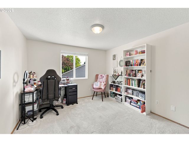 8292 Ne SNOWBERRY Loop, Vancouver, WA 98660
