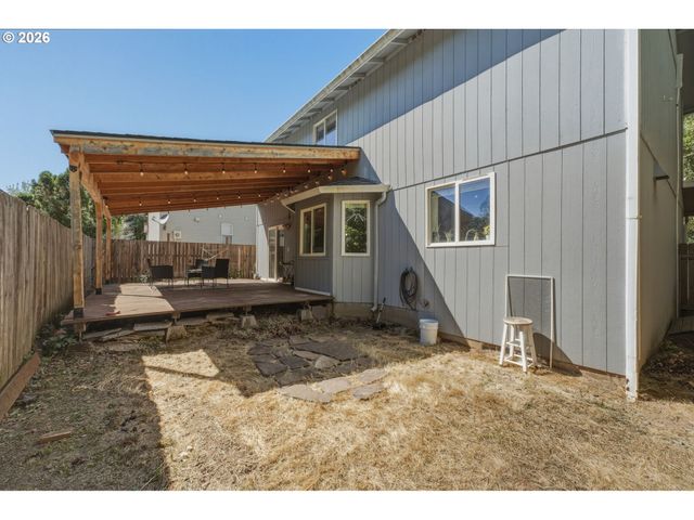 8292 Ne SNOWBERRY Loop, Vancouver, WA 98660