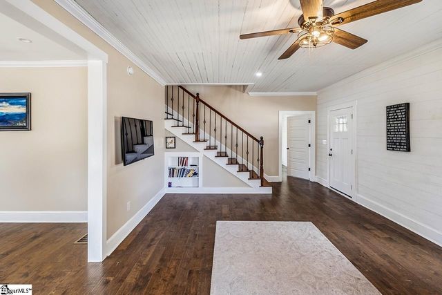 314 Depot Street, Campobello, SC 29322