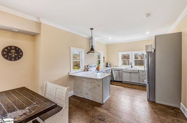314 Depot Street, Campobello, SC 29322