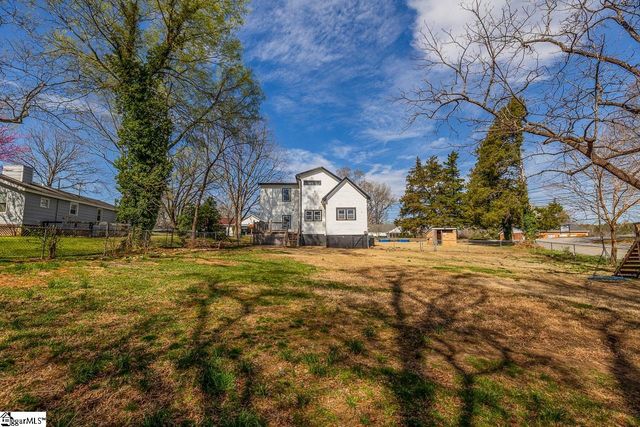 314 Depot Street, Campobello, SC 29322