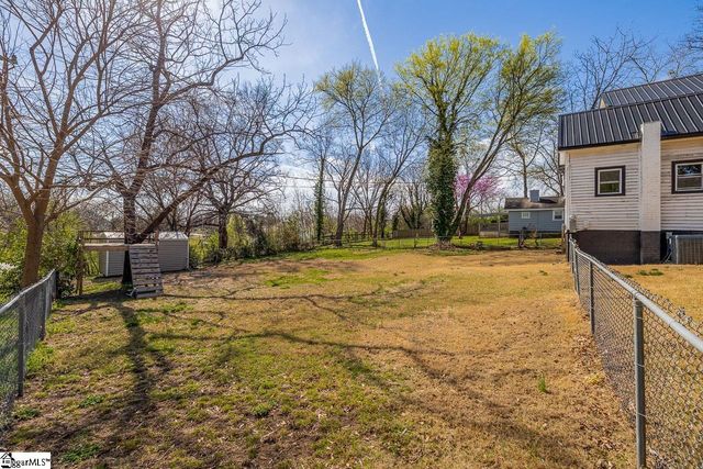 314 Depot Street, Campobello, SC 29322