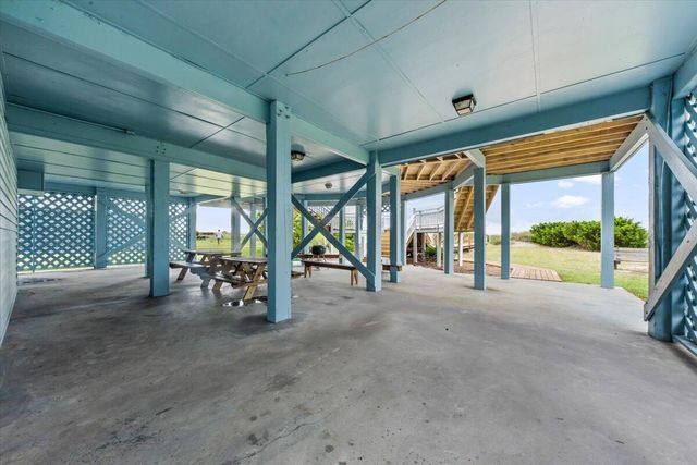 3004 Point Street, Edisto Island, SC 29438