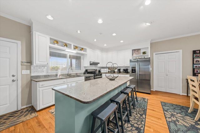 3004 Point Street, Edisto Island, SC 29438