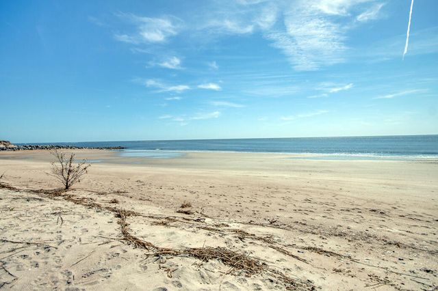 3004 Point Street, Edisto Island, SC 29438