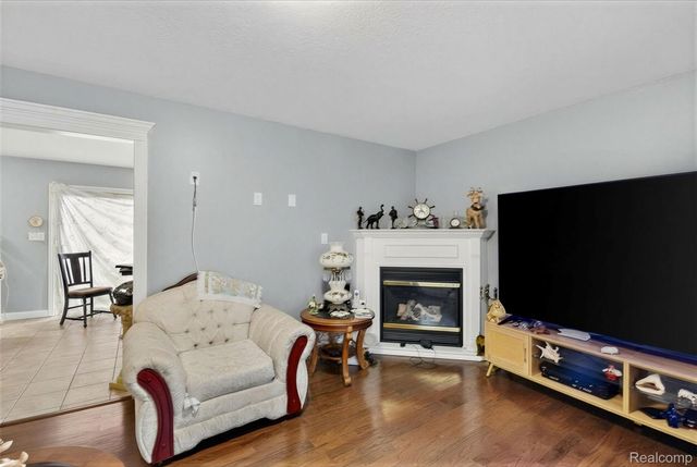 6198 Brancheau Road, Berlin Charter Township, MI 48166