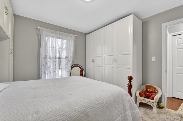 6198 Brancheau Road, Berlin Charter Township, MI 48166