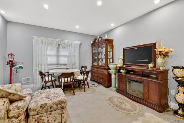 6198 Brancheau Road, Berlin Charter Township, MI 48166