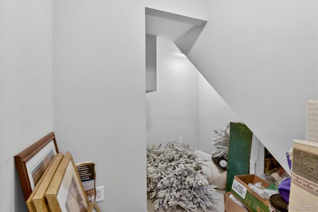 6198 Brancheau Road, Berlin Charter Township, MI 48166