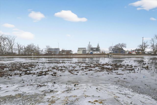 6198 Brancheau Road, Berlin Charter Township, MI 48166