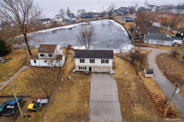 6198 Brancheau Road, Berlin Charter Township, MI 48166