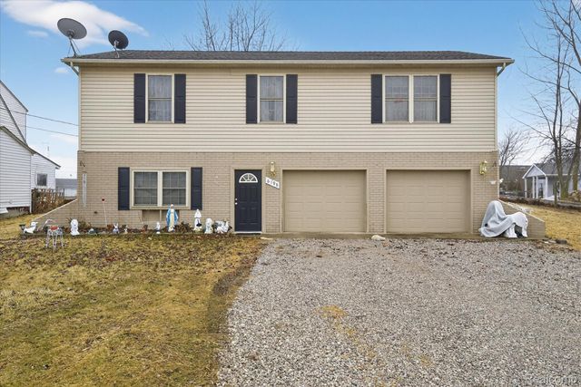 6198 Brancheau Road, Berlin Charter Township, MI 48166