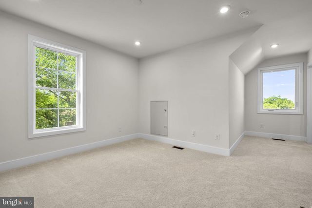 9615 GRANT AVE, Manassas, VA 20110