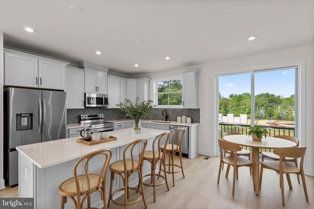 9615 GRANT AVE, Manassas, VA 20110
