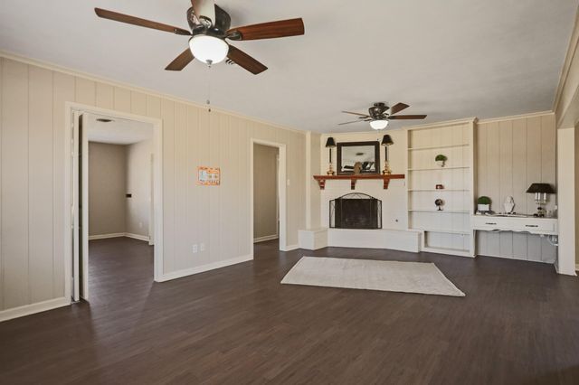 5327 31st Street, Lubbock, TX 79407