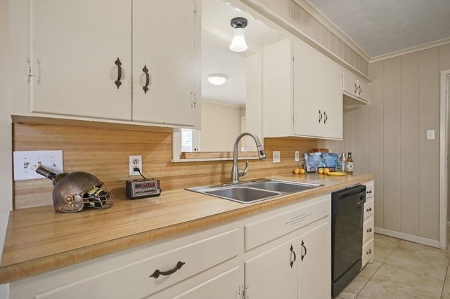 5327 31st Street, Lubbock, TX 79407